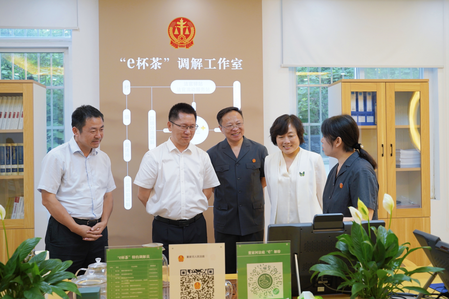 省法院党组书记、院长秦海调研信阳两级法院工作